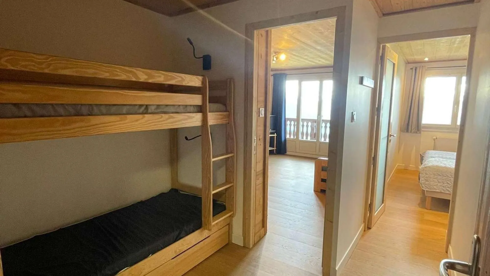 Charmant 2 Pieces 6 Pers Avec Balcon Sud, Proche Tele-Siege Et Commerces A L'Alpe D'Huez - Fr-1-405-3